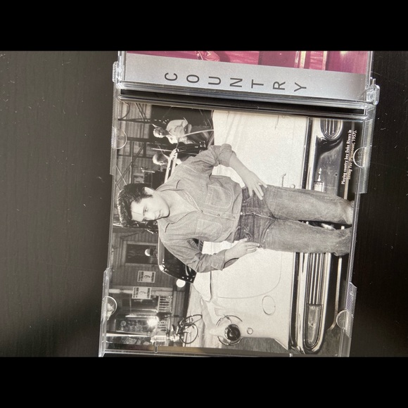 Authentic CD album Elvis Presley The county collection (2 disks) - Picture 8 of 8